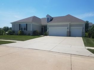 391 Oak Stand Path, Chesterfield, MO 63005