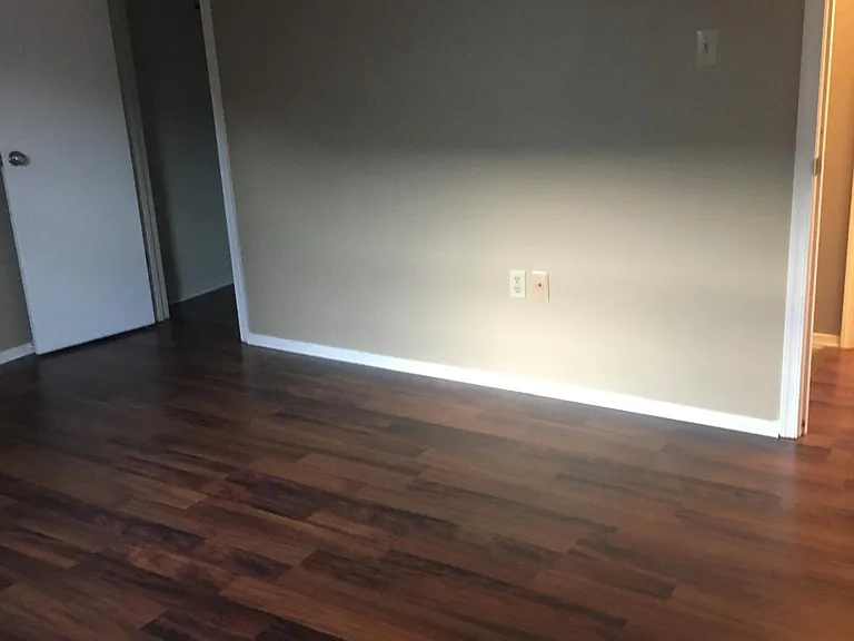 7 N Conley Ln — Photo 10
