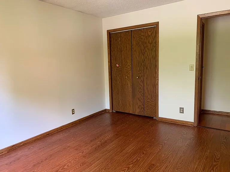 3303 Eddy Ln — Photo 11