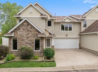 1826 13th St W, Hastings, MN 55033