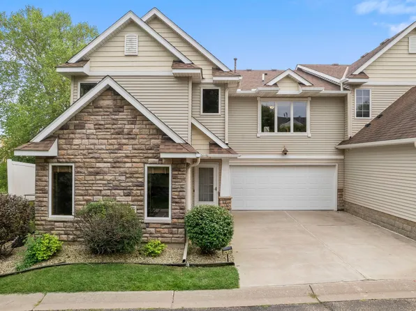 1826 13th St W, Hastings, MN 55033