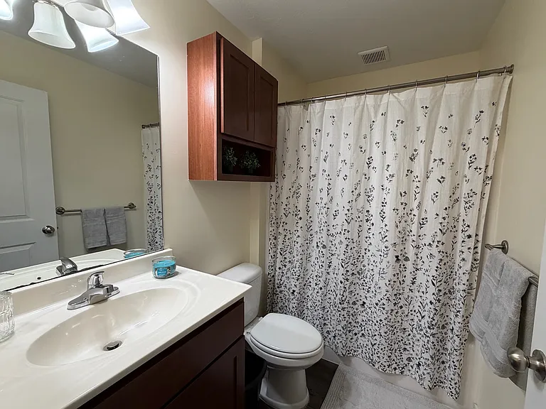 3835-3906 Vale Dr — Photo 27