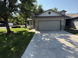 9211 W Kingsgate Ct, Boise, ID 83704