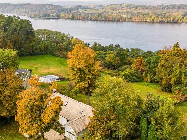 1217 State Rount 9j, Stuyvesant, NY 12173