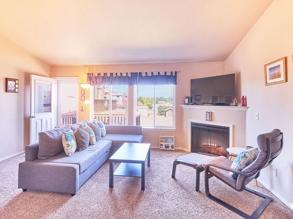 201 Ocean Beach Blvd S, Long Beach, WA 98631