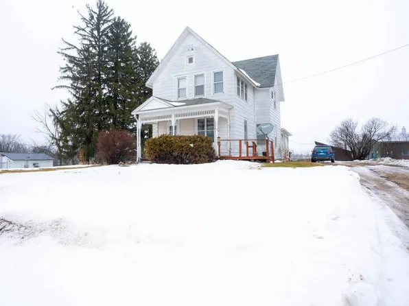 1315 E Main St, Caledonia, MN 55921