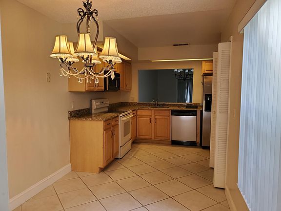 Breakfast Nook With Window