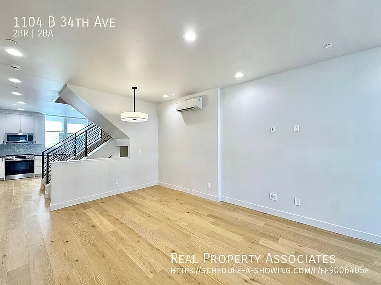 1104B 34th Ave — Photo 13