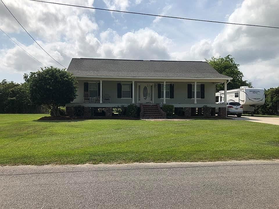 345 Le Village Dr, Larose, LA 70373 Zillow