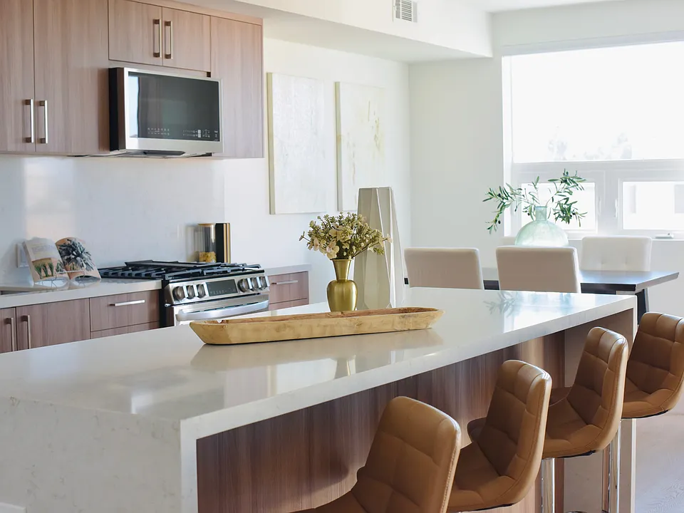 Penthouse 2 Bed 2.5 Bath