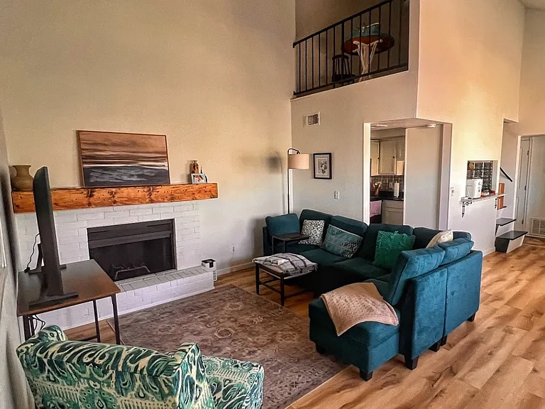 11525 N Meridian Ave #216 — Photo 17