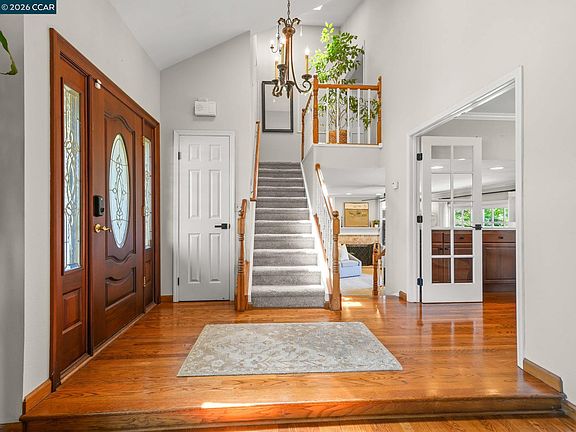 5th image of 19009 Helton St
