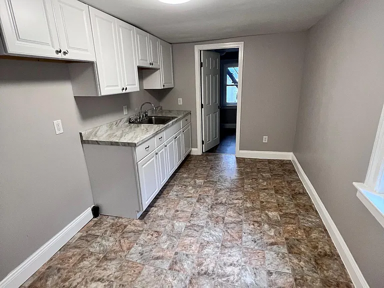 5 Washington St #2 — Photo 4