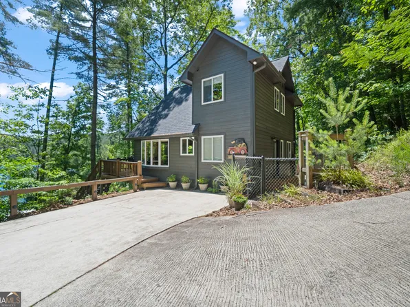 3250 Brandon Mill Rd, Lakemont, GA 30552