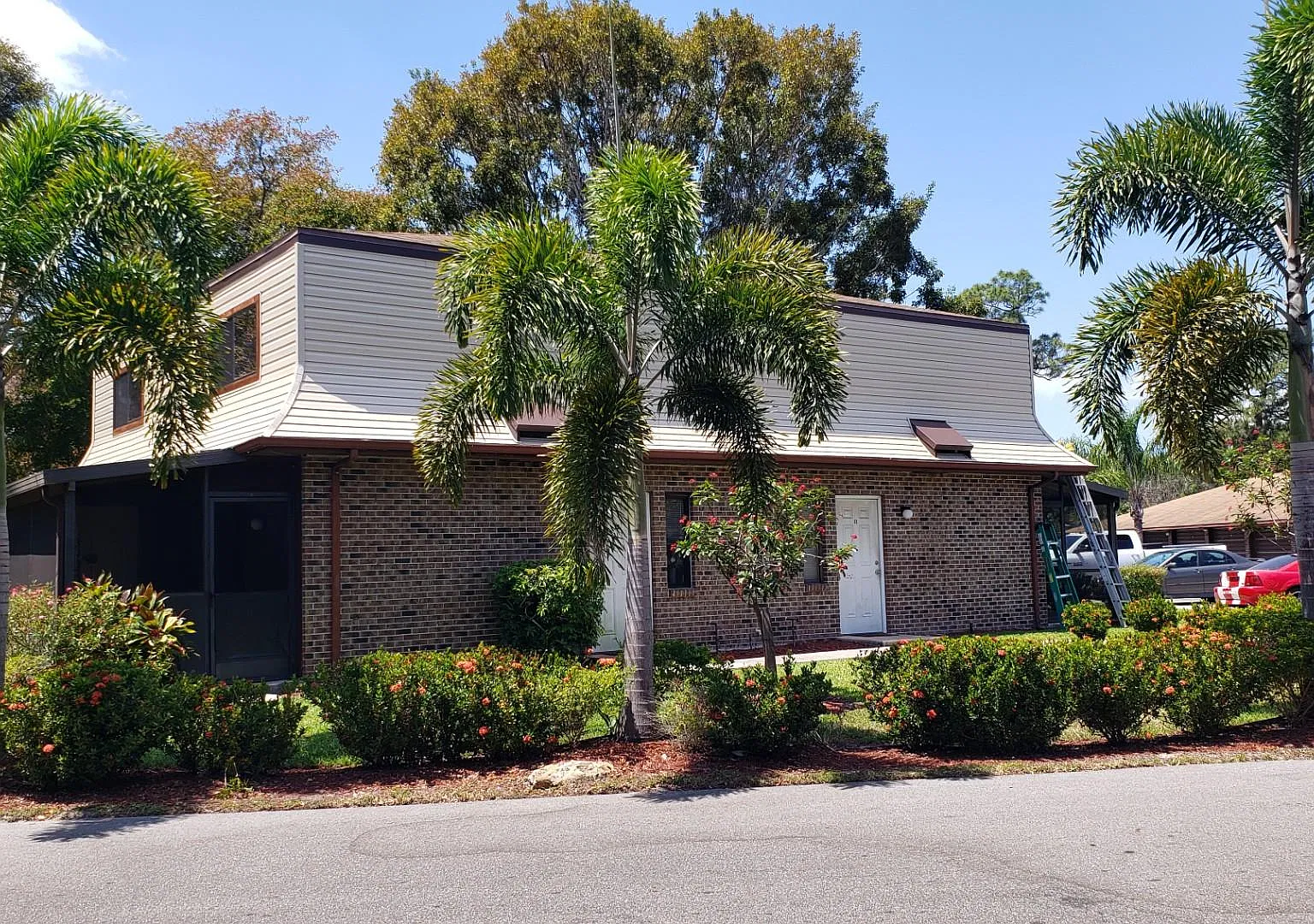 1 bed, 700 sqft, $1,145 — Photo 2