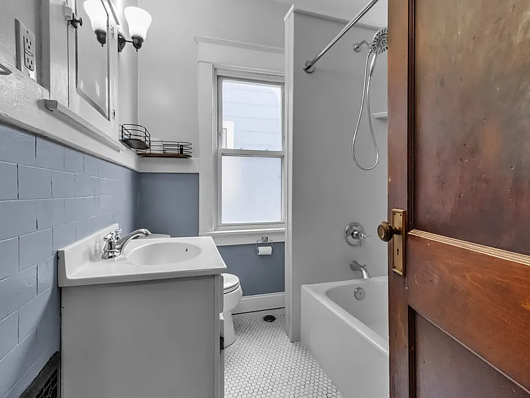 151 Greenfield St #2 — Photo 17