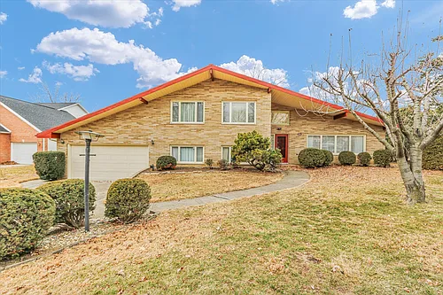 1803 Golfview Dr Photo 1