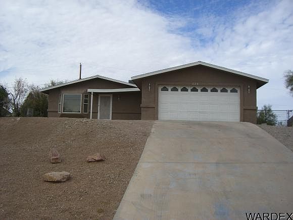 1st image of 325 Senita Ln