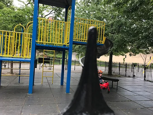 Rented by Luxury Property Group | media 41