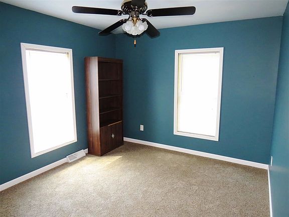 4th image of 57890 Kreighbaum St