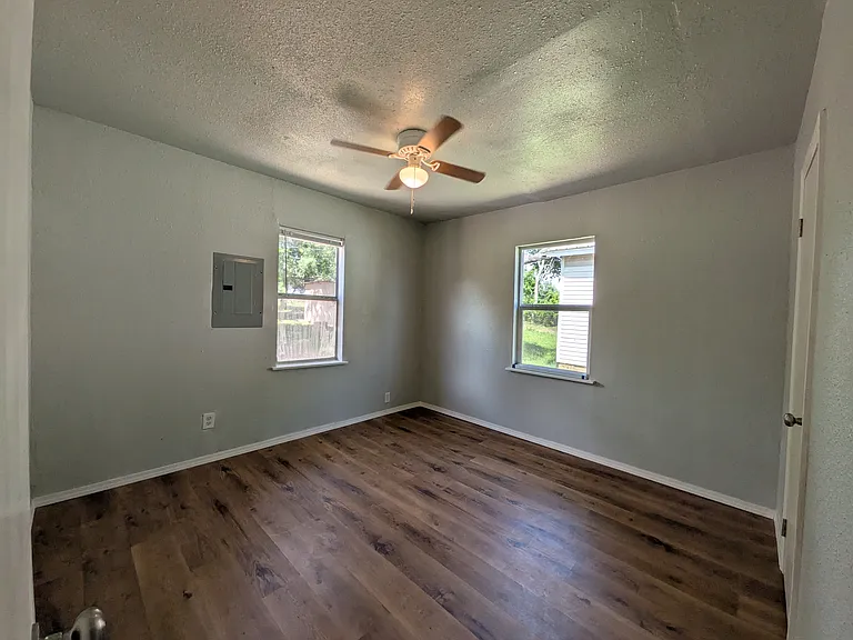 616 W Oklahoma Ave — Photo 12