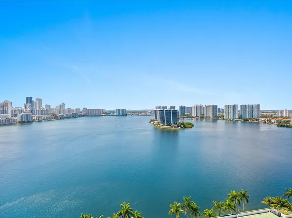 19101 NE 36th Ct, Aventura, FL