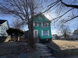 1929 53rd St, Kenosha, WI 53140