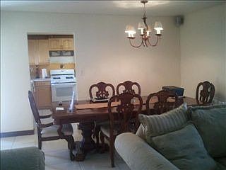 3rd image of 1179 Ashfield Ave
