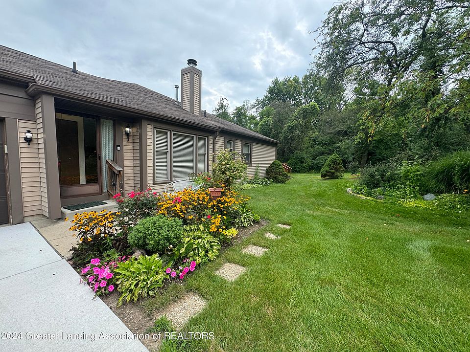 1st image of 7206 Medallion Dr