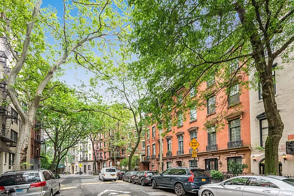 Rented by Oxford Property Group | media 9