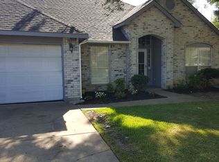 923 Rio Vista Ln, Arlington, TX 76017