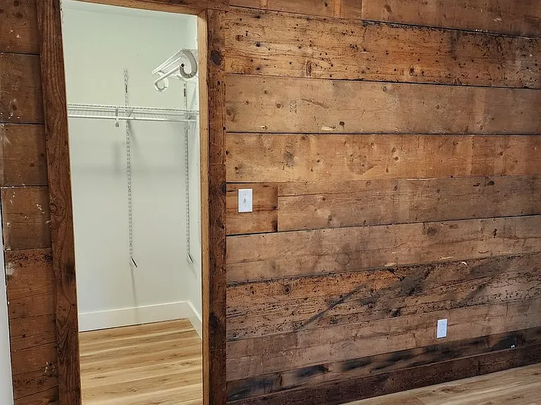 4240 Buck Dr — Photo 8