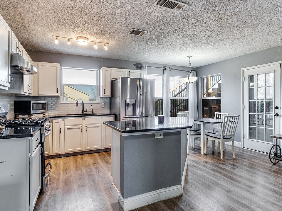 1st image of 2809 Southridge Dr