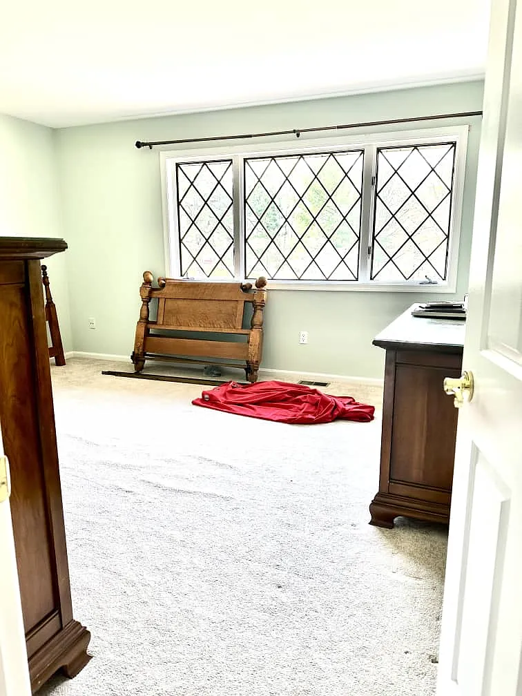 8 bed, 169 sqft, $1,600 — Photo 2