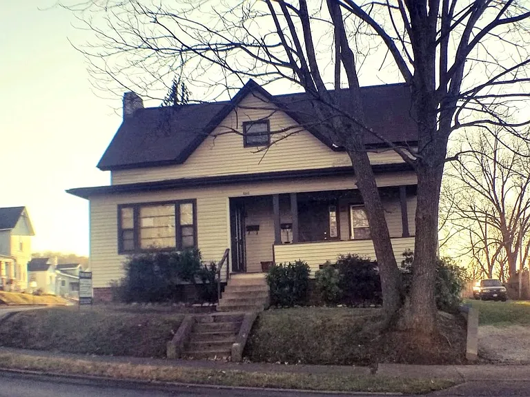 1010 Buffalo St #3 — Photo 1