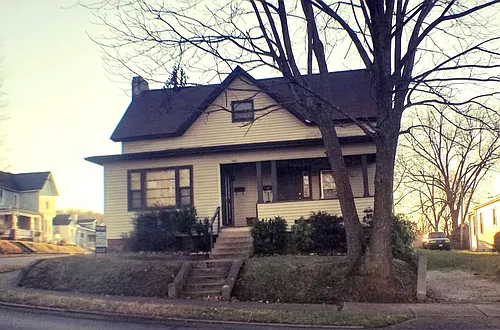 1010 Buffalo St #3 Photo 1