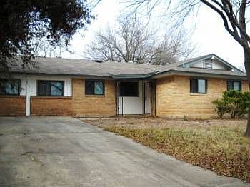 1st image of 433 E Lindbergh Blvd