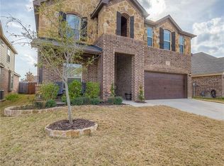 5737 Diamond Valley Dr, Fort Worth, TX 76179