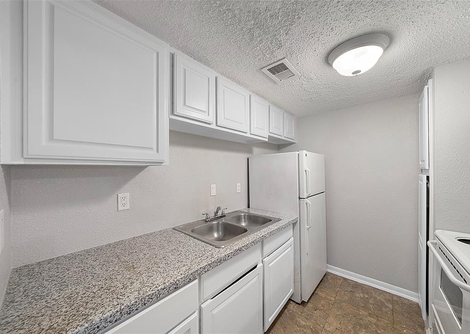 Inwood Pines Condominiums 7402 Alabonson Rd Houston TX Zillow