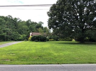 226 Commissioners Rd, Mullica Hill, NJ 08062