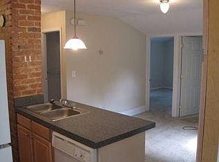 5th image of 206 Olive St APT 2