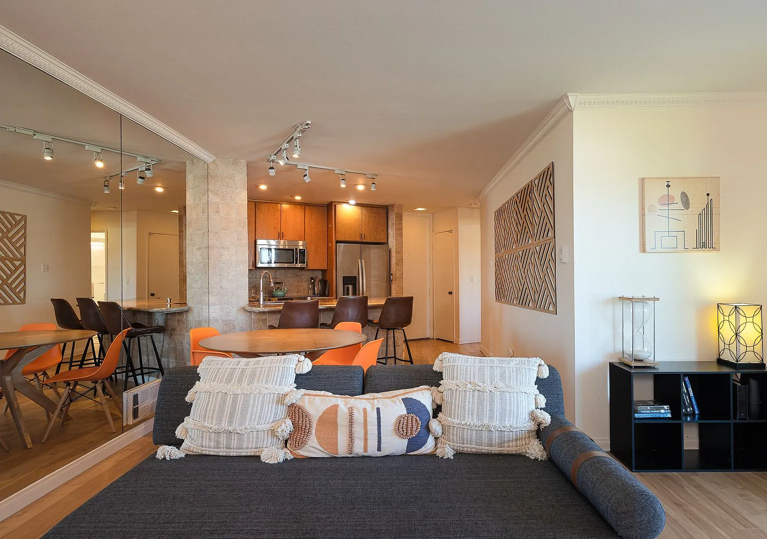 3101 Peninsula 108- MFR — Photo 2