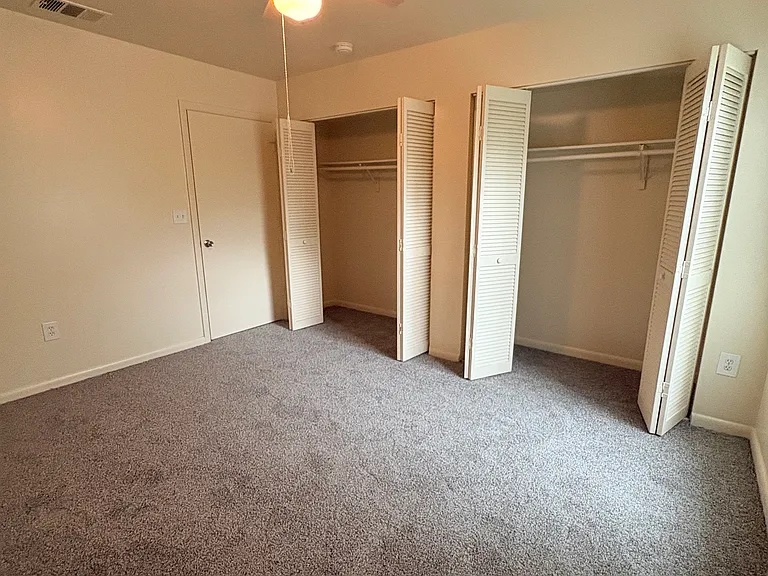 319 Balfour Dr #807 — Photo 10