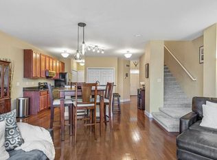 3027 Aspen Ln, Ann Arbor, MI 48108