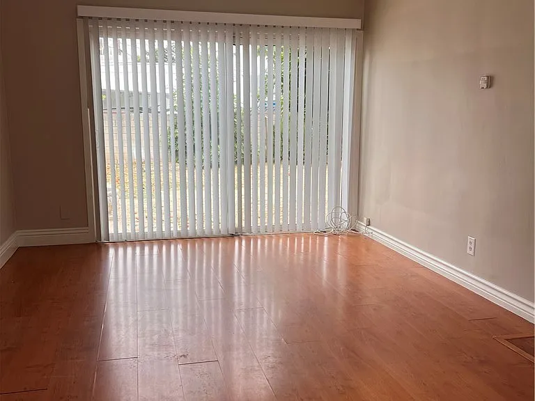 6607 Aura Ave — Photo 6