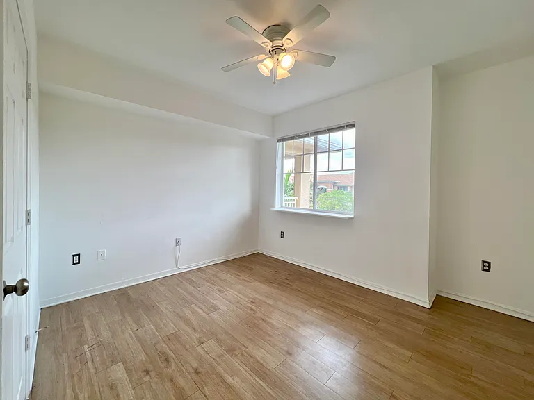 6450 Emerald Dunes Dr #301 — Photo 19