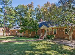 88 Hunts Neck Rd, Poquoson, VA 23662