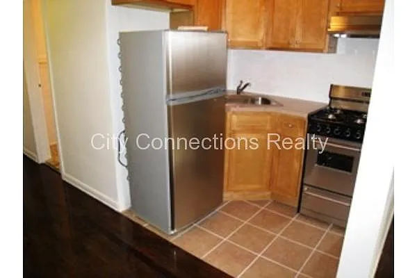 Rented by City Connections Realty | media 22