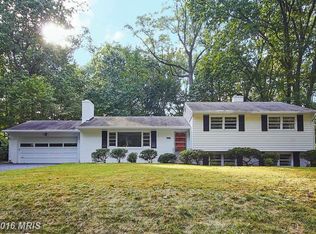 6336 Waterway Dr, Falls Church, VA 22044