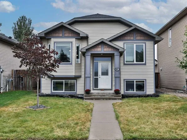178 NE Silkstone Rd W, Lethbridge, AB T1J 4C5